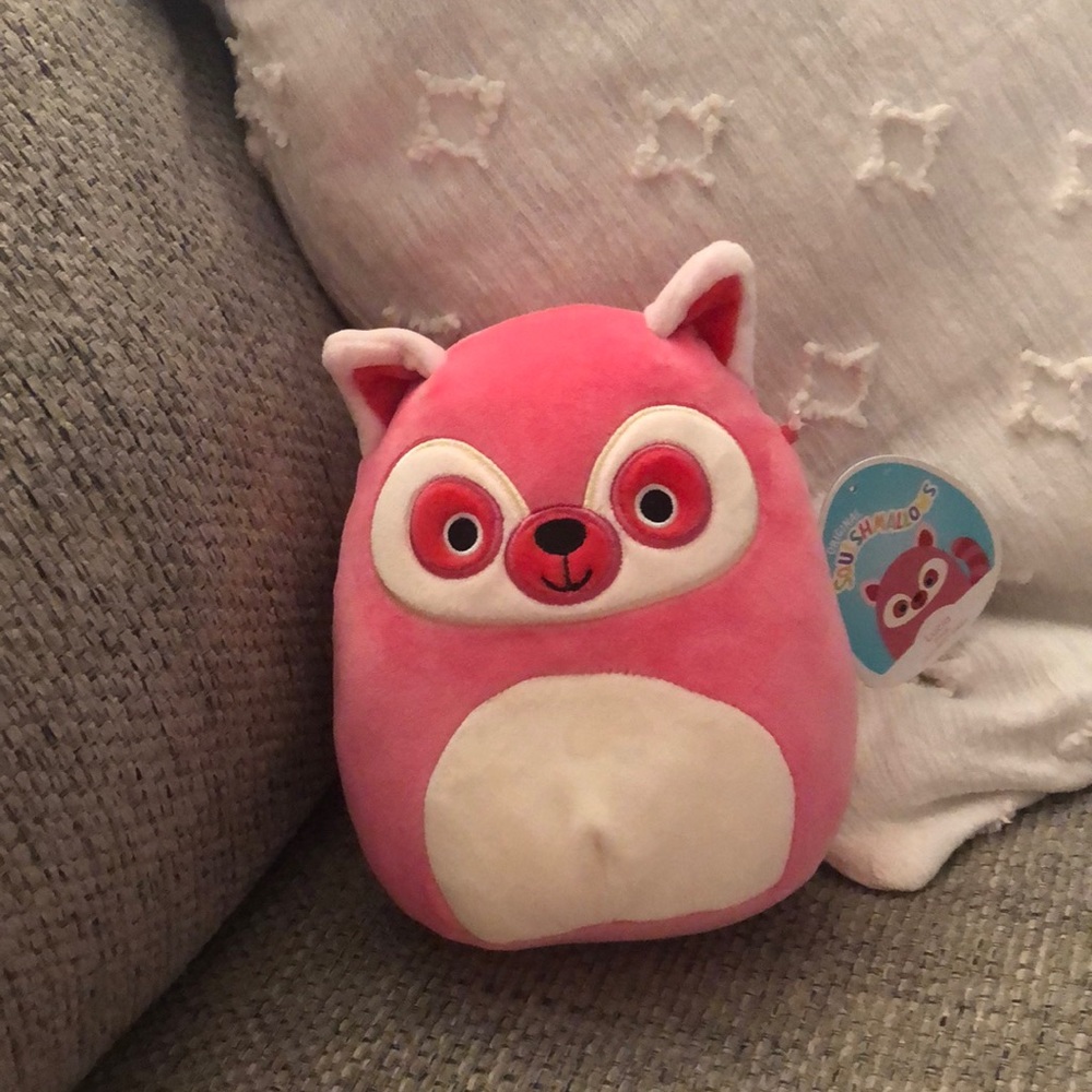Lucia squishmallow NWT